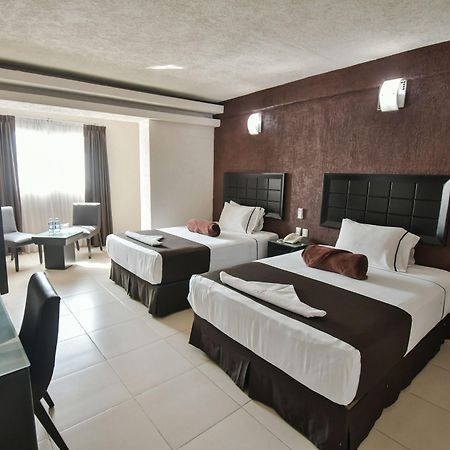 Hotel Portonovo Plaza Centro Guadalajara Exteriör bild
