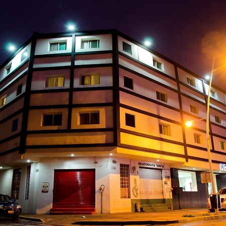 Hotel Portonovo Plaza Centro Guadalajara Exteriör bild