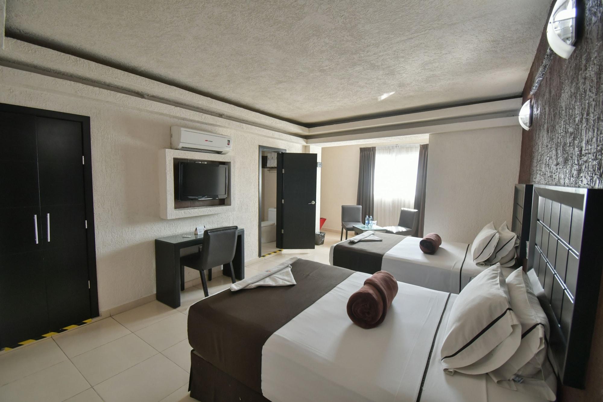Hotel Portonovo Plaza Centro Guadalajara Exteriör bild