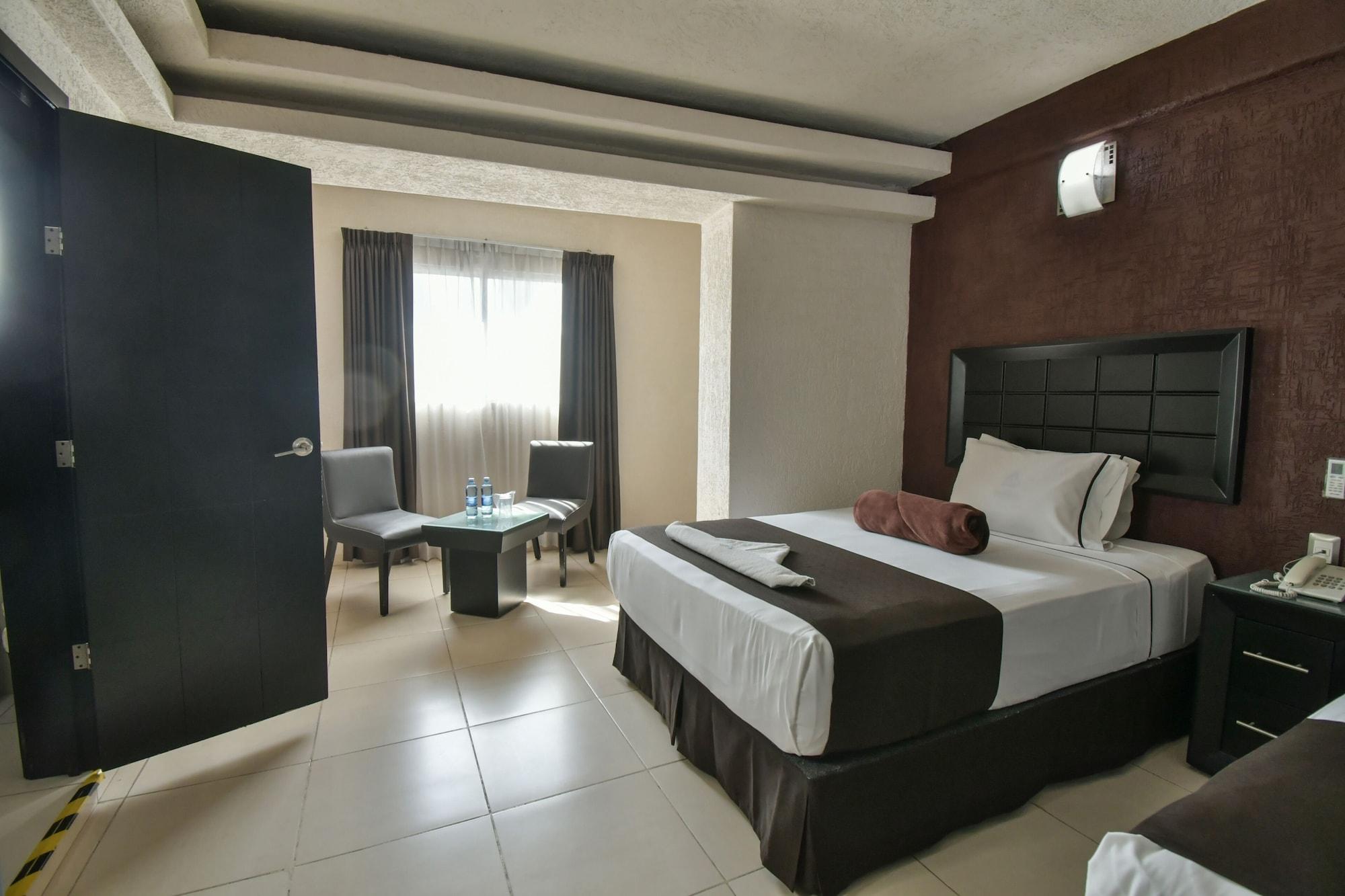 Hotel Portonovo Plaza Centro Guadalajara Exteriör bild