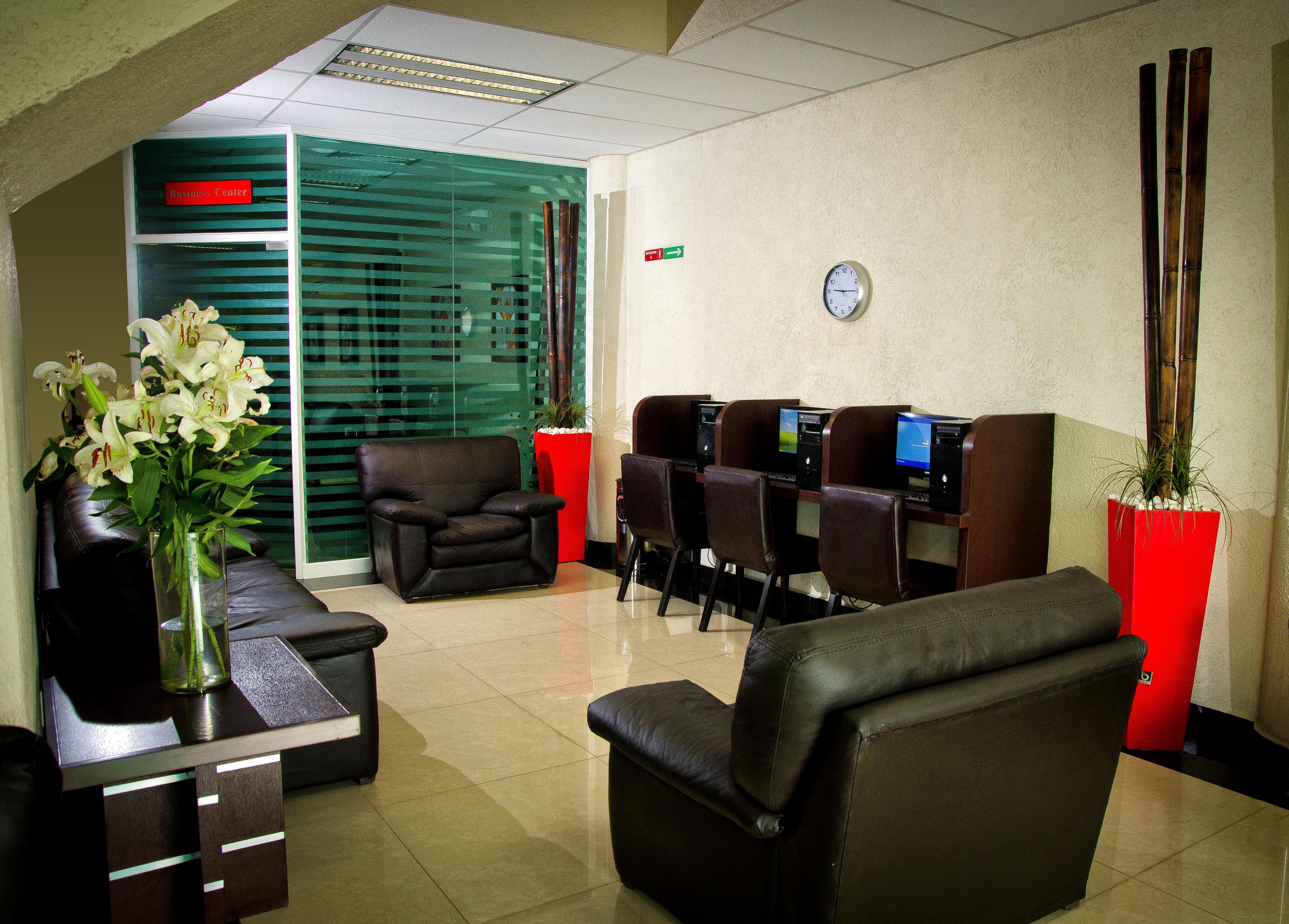 Hotel Portonovo Plaza Centro Guadalajara Exteriör bild
