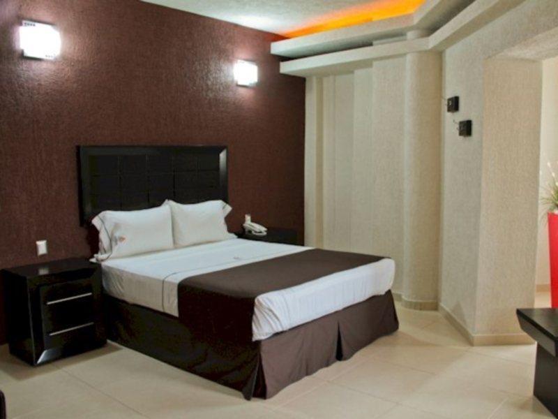 Hotel Portonovo Plaza Centro Guadalajara Exteriör bild